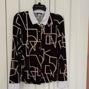 Dolcezza Black and Gold Geometric stretchy button front Shirt. Sz S